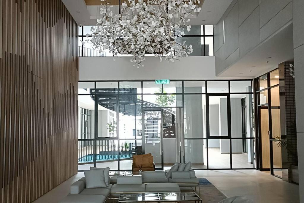 High-floor Sky Trees Views & Facilities A23 Johor Bahru