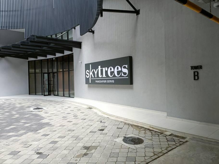 High-floor Sky Trees Views & Facilities A23 Johor Bahru